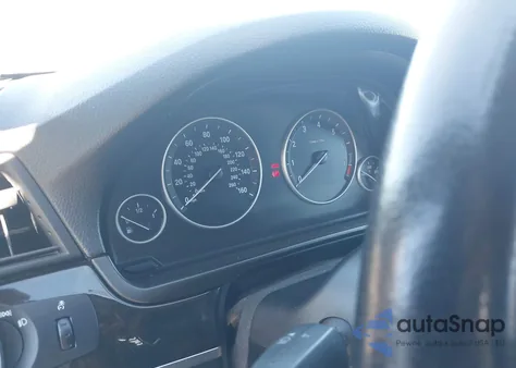 2011 BMW 528I из США, поврежденный, VIN WBAFR1C58BC742013